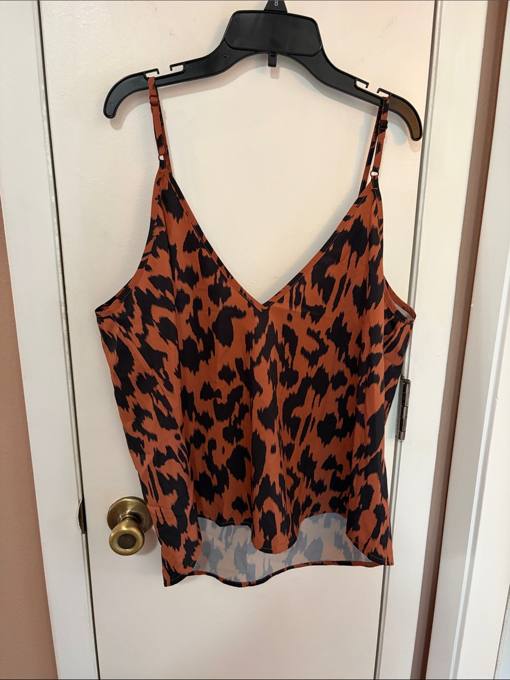 Women’s Leopard Print V-Neck Cami Tank Top